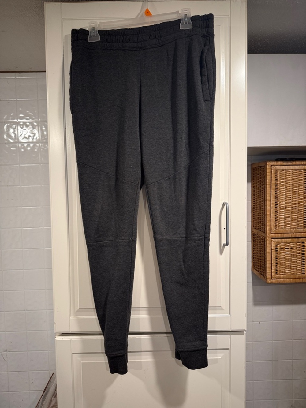 Public supply co Men's Dark Gray Jogger Pants - Sweatpants size large 4:22